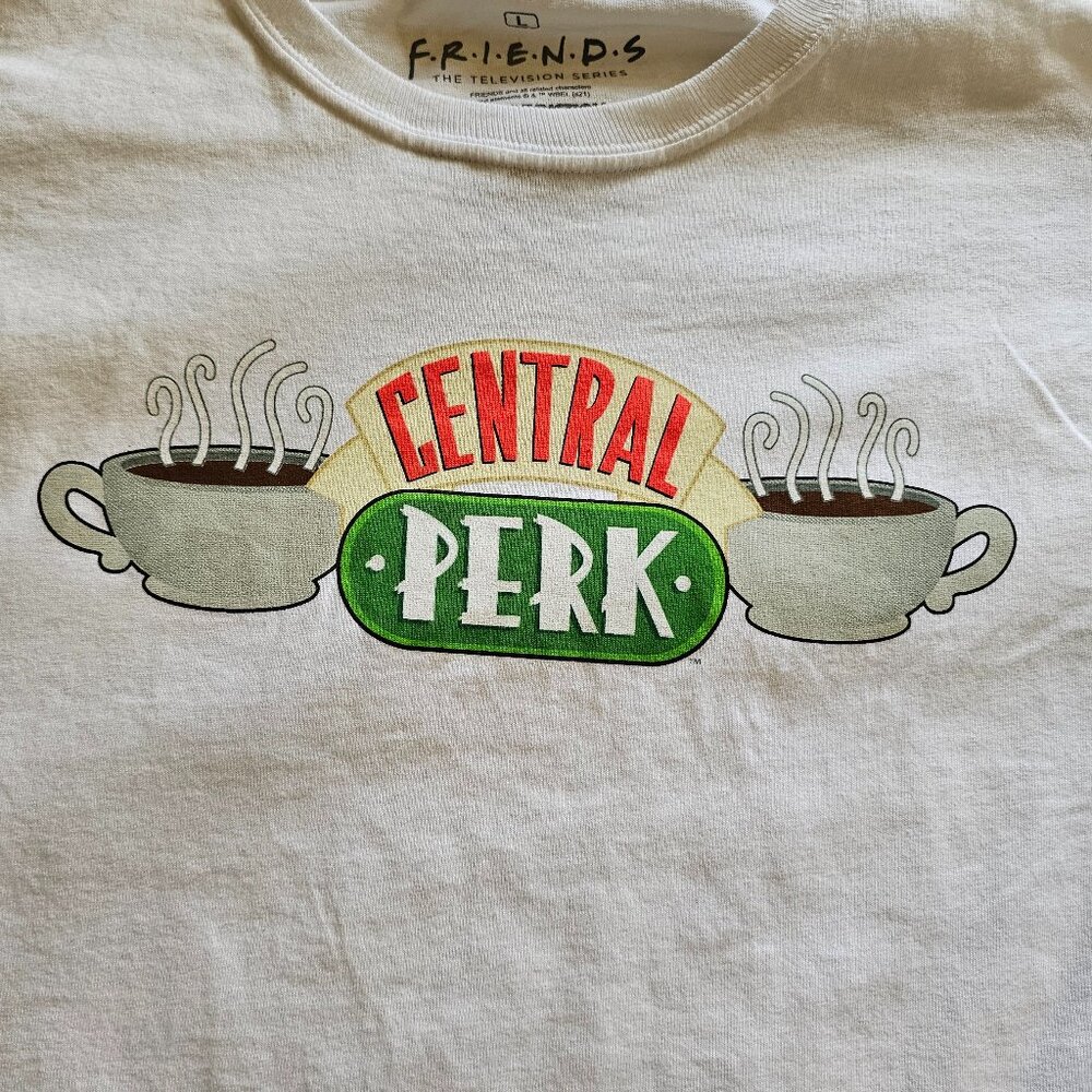 Friends Central Perk Graphic Tshirt, White, Large